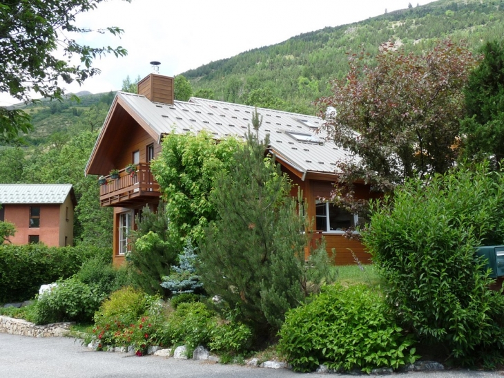 Au Fressynet , dans le village - Le Monêtier-les-Bains