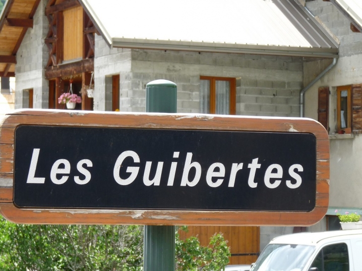 Le hameau des Guibertes - Le Monêtier-les-Bains