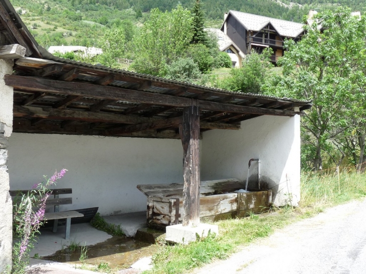 Dans le hameau des Guibertes - Le Monêtier-les-Bains