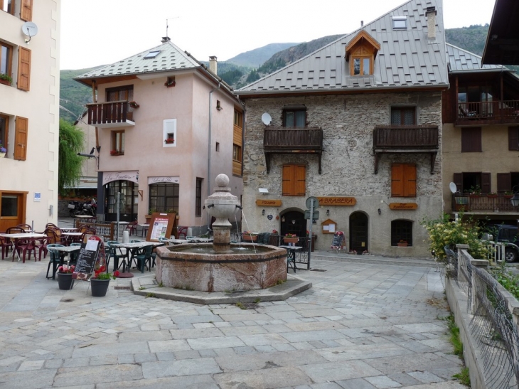 Dans le village  à le monetier les bains - Le Monêtier-les-Bains