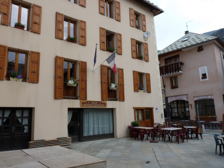 Salle du conseil et des mariages  à le monetier les bains - Le Monêtier-les-Bains