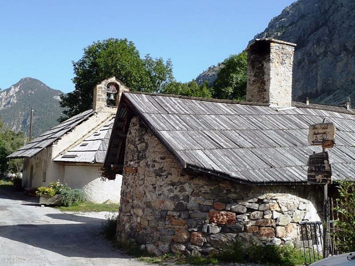 Plampinet : dans le hameau - Névache