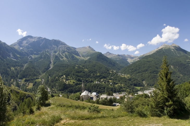 Orcières village