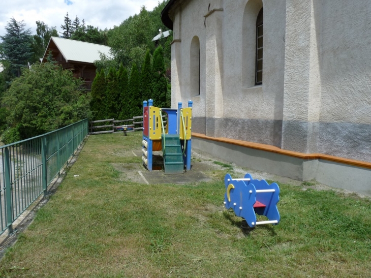 Au Villard Laté ,  autour de la chapelle Sainte Marie Madeleine - Saint-Chaffrey