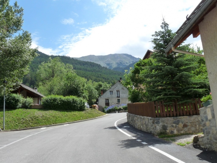 Rue de la Vilette à Saint Chaffrey - Saint-Chaffrey