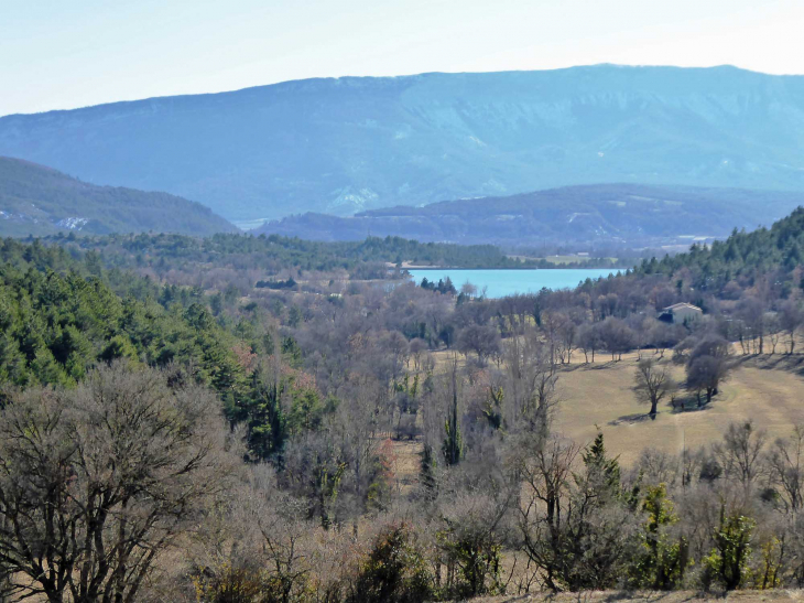 Vue sur le lac - Saint-Genis