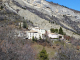 hameau dans la montagne