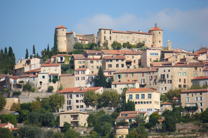 Bagnols en forêt village - Bagnols-en-Forêt