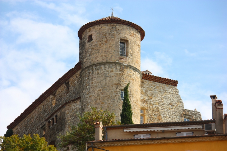 Château de Bagnols en forêt - Bagnols-en-Forêt