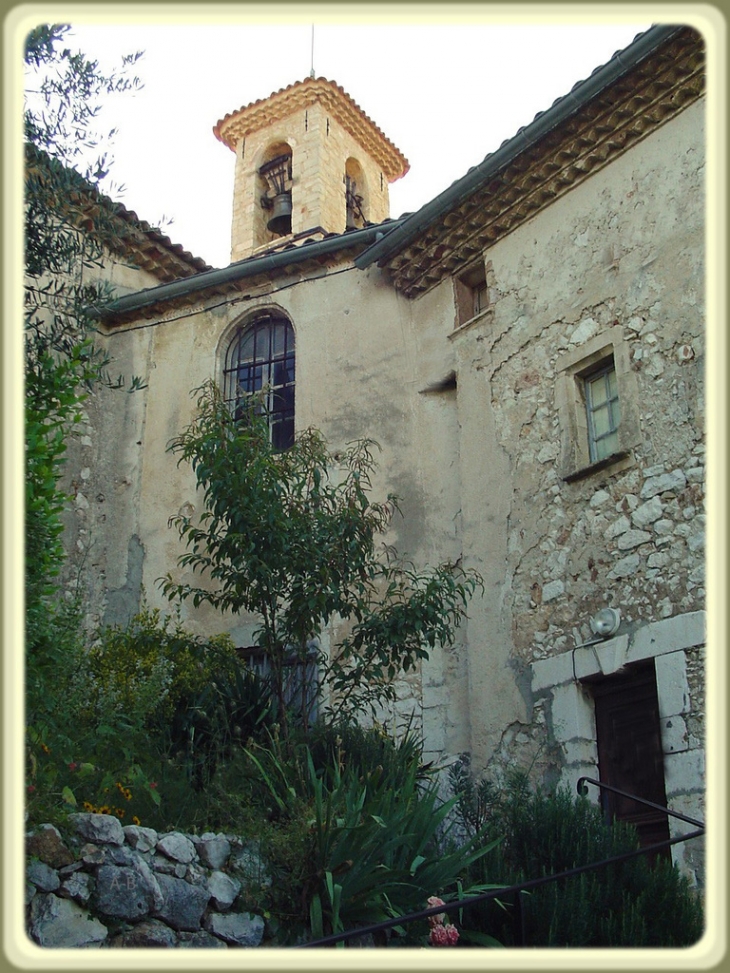 Baudeun ' Vue du clocher del'eglise 