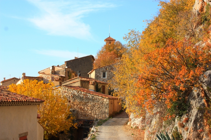 Bauduen village