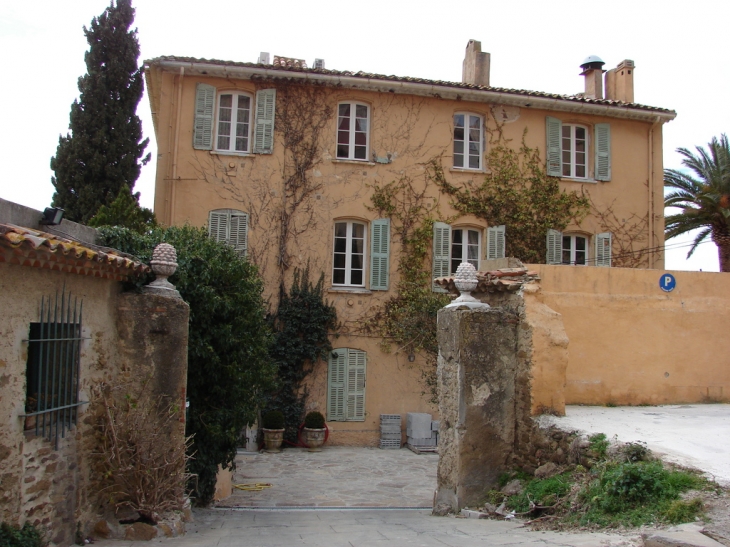 Une jolie maison - Bormes-les-Mimosas