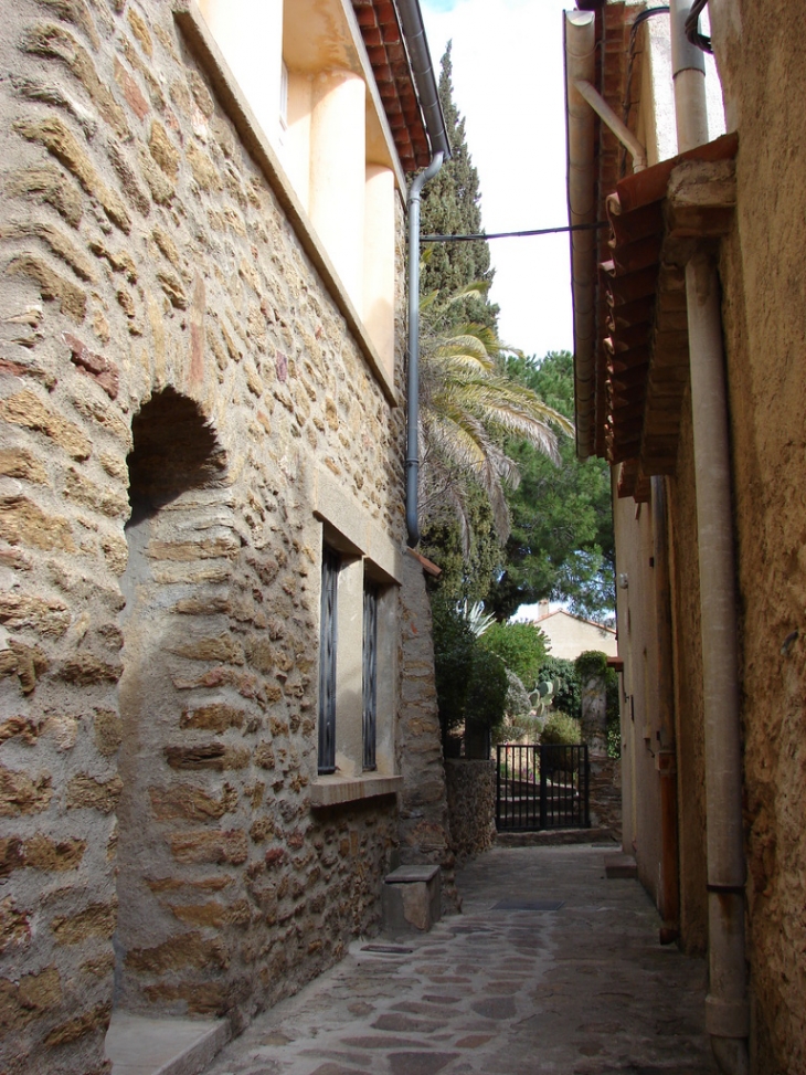 Dans les rues de Bormes - Bormes-les-Mimosas