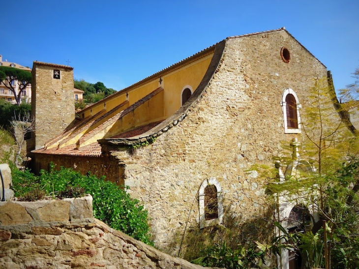 L'église de Bormes les mimosas - Bormes-les-Mimosas