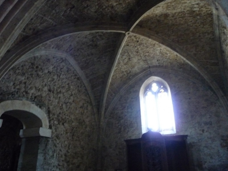 Décor de l'eglise Sainte Jeanne D'Arc - Brignoles