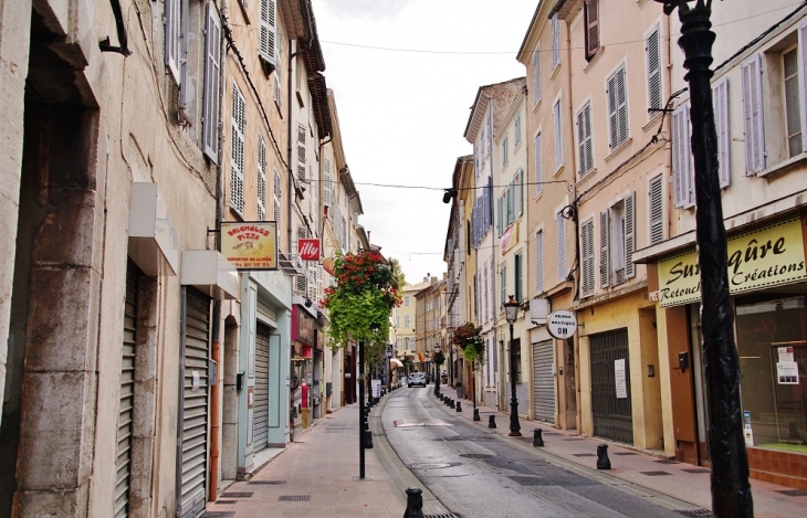 La Ville - Brignoles