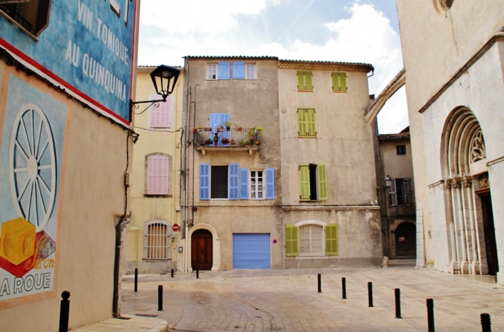 La Ville - Brignoles