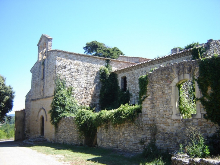 La chapelle Notre Dame et son Prieuré ,(12 ème siècle) - Brue-Auriac