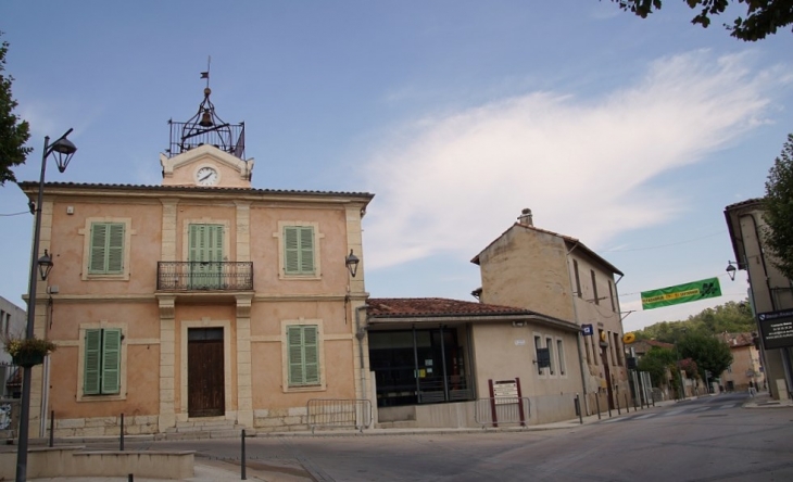 La Mairie - Brue-Auriac