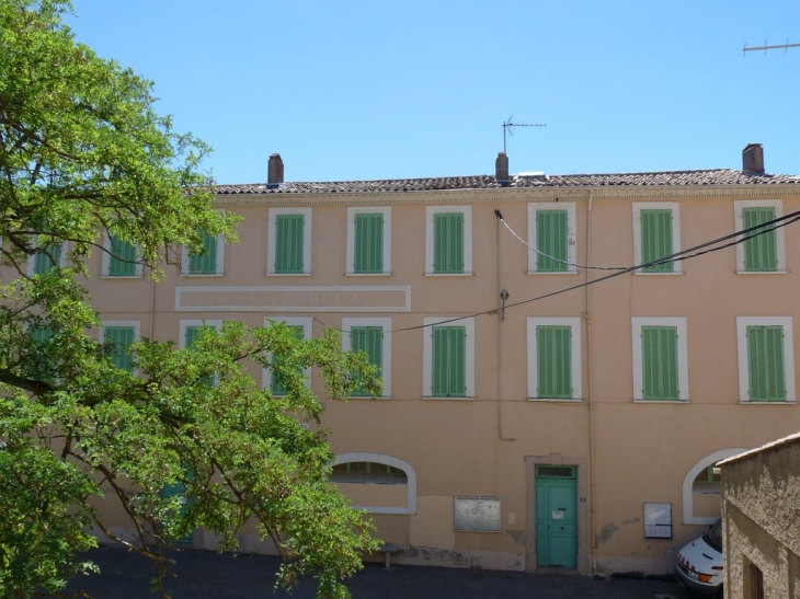 L'école - Camps-la-Source