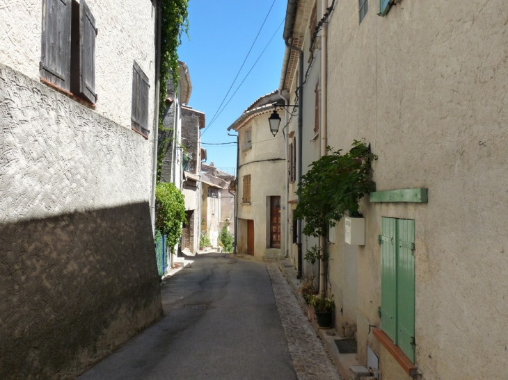 Rue de la Roquette - Camps-la-Source