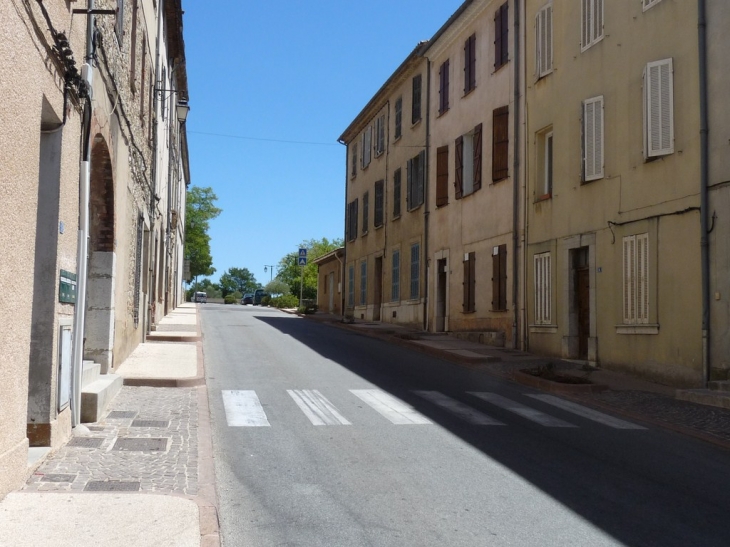 Rue-marcellin-marin - Camps-la-Source