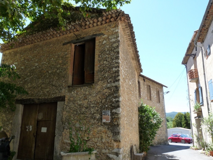 Ancienne usine de feutre - Camps-la-Source