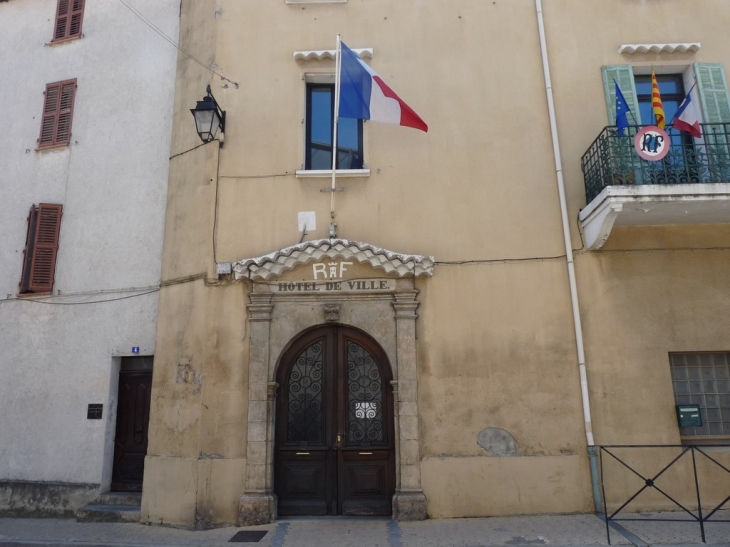 L'hotel de ville - Carnoules