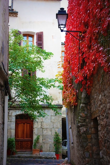 Ruelle de Chateaudouble - Châteaudouble