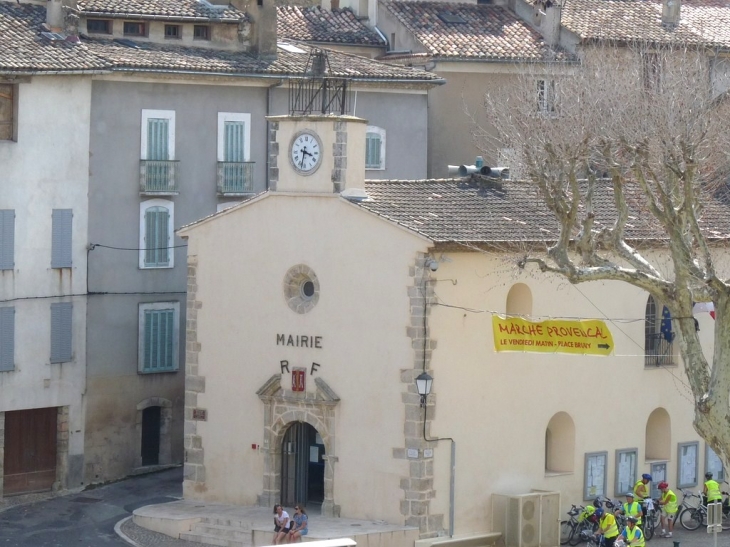 La mairie - Entrecasteaux