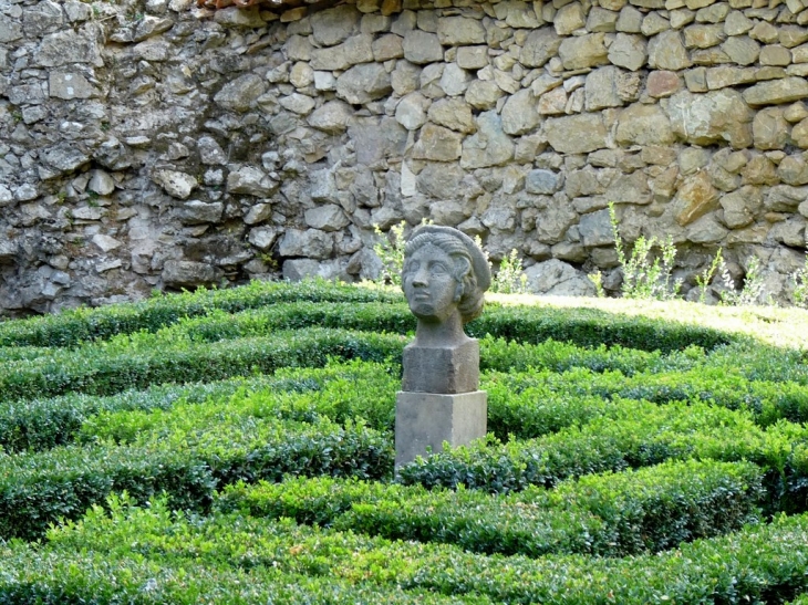 Le jardin du chateau - Entrecasteaux