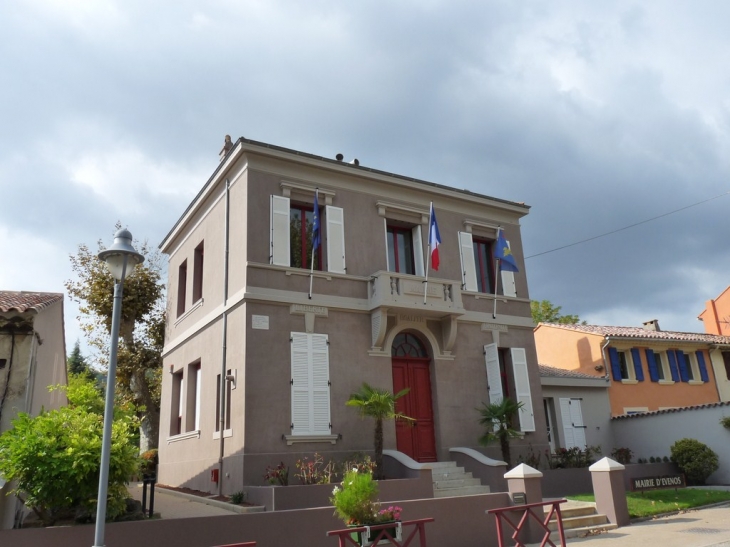 La mairie - Évenos