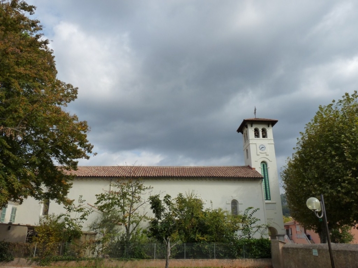 L'église de St Anne d'Evenos - Évenos