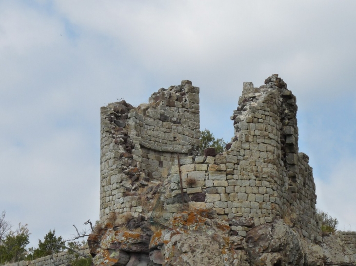 Ruines du chateau - Évenos