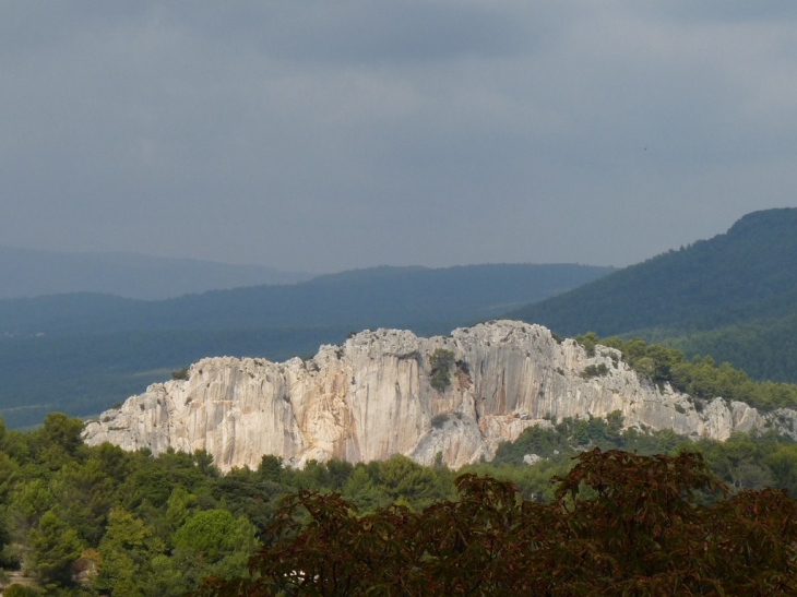 Barre des aiguilles ou Cimaï - Évenos