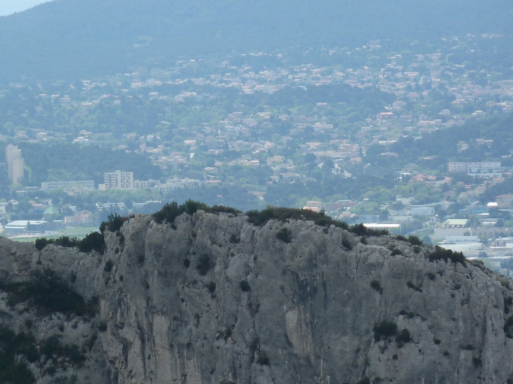 La barre des aiguilles du Cimaï - Évenos