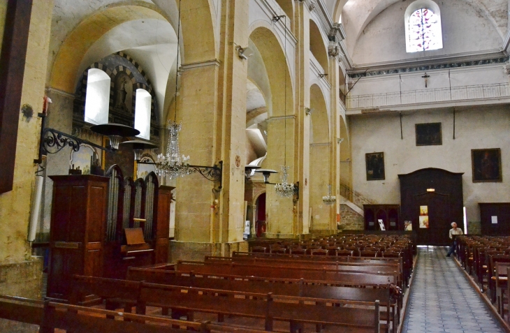    église Saint-Jean-Baptiste ( 18 Em Siècle ) - Fayence