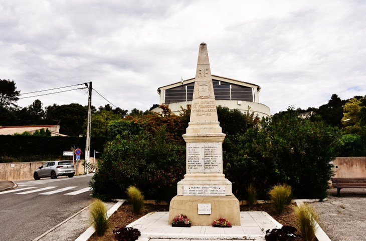 Monument-aux-Morts - Figanières