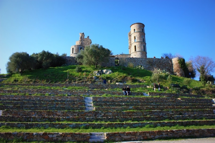 Le château de Grimaud