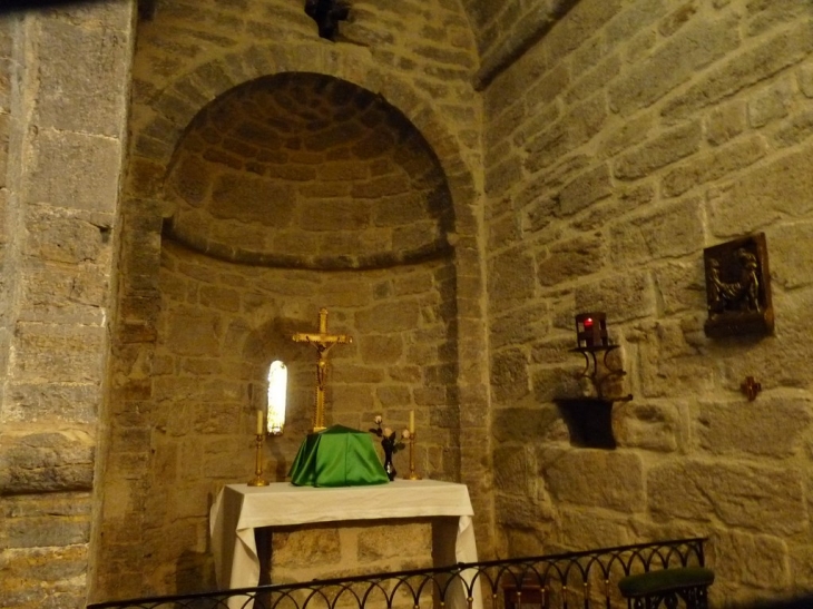 A l'intérieur de l'église Saint Michel - Grimaud