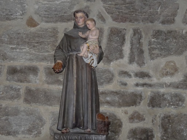 A l'intérieur de l'église Saint Michel - Grimaud