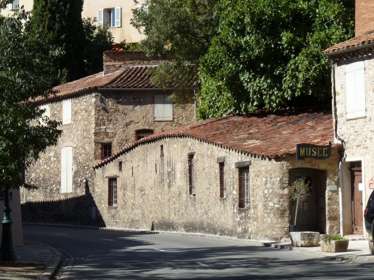 Musée des arts et traditions populaires - Grimaud