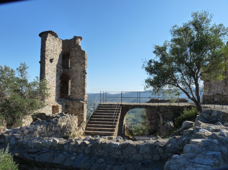 Ruines du chateau du XI-XVII siècle - Grimaud