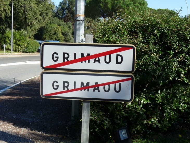 Sortie de la commune - Grimaud