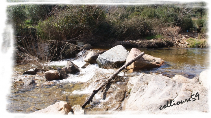 Promenade au pont des fées - Grimaud