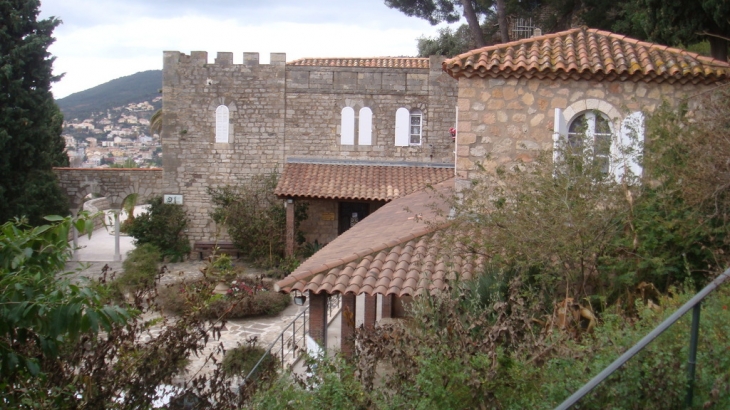 VILLA NOAILLE - HYERES-VAR - Hyères