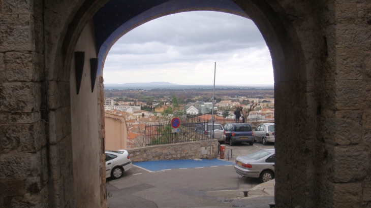 VUE SUR HYERES-VAR - Hyères