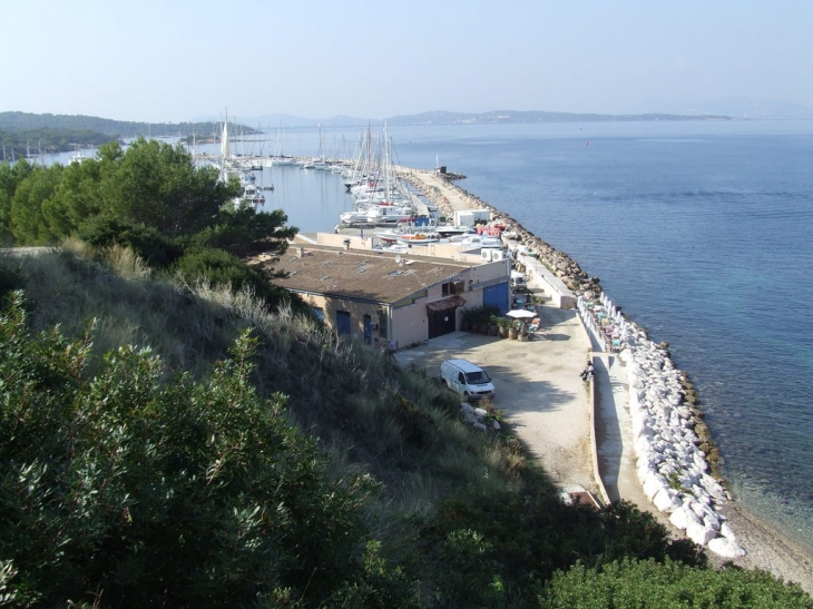 Le port de Porquerolles - Hyères