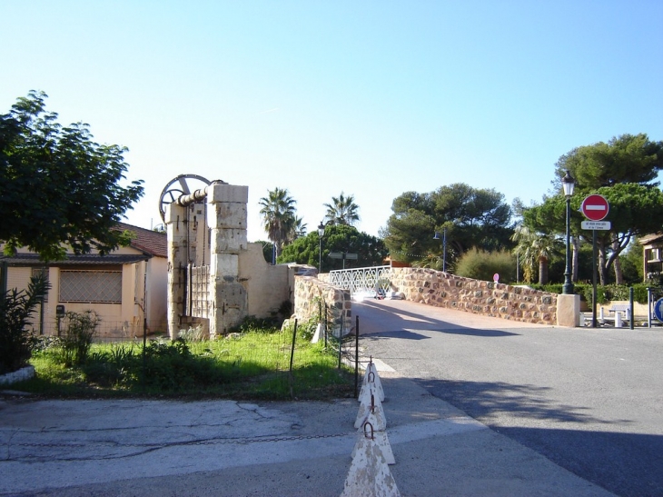 Port Pothuau - Hyères