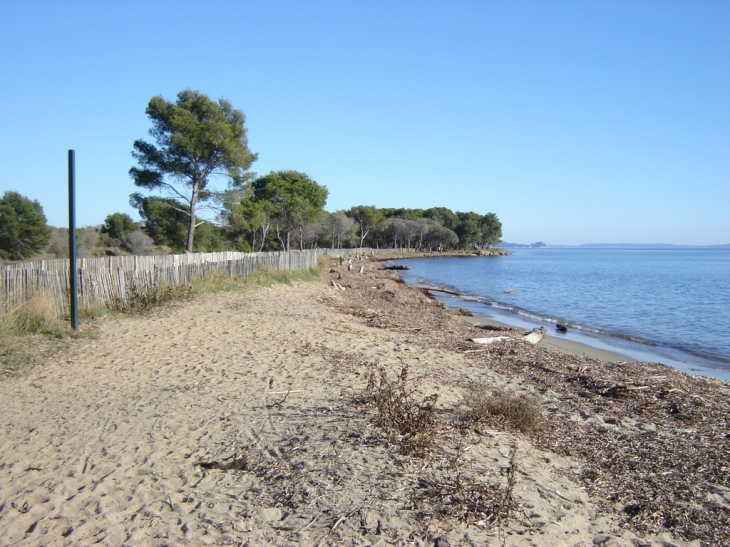 La plage des Salins - Hyères